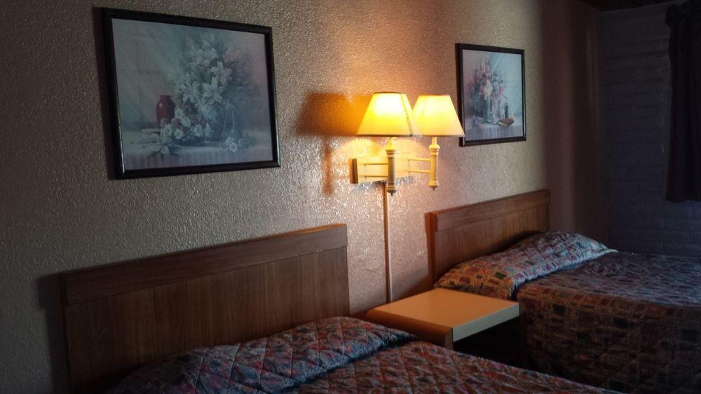 Hotel Mccoy - Art, Coffee, Beer, Wine Tucson Esterno foto
